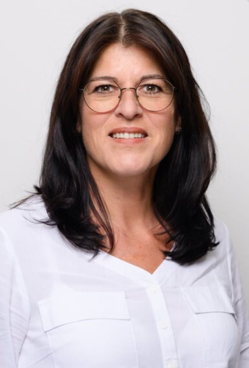 Denise Knapp